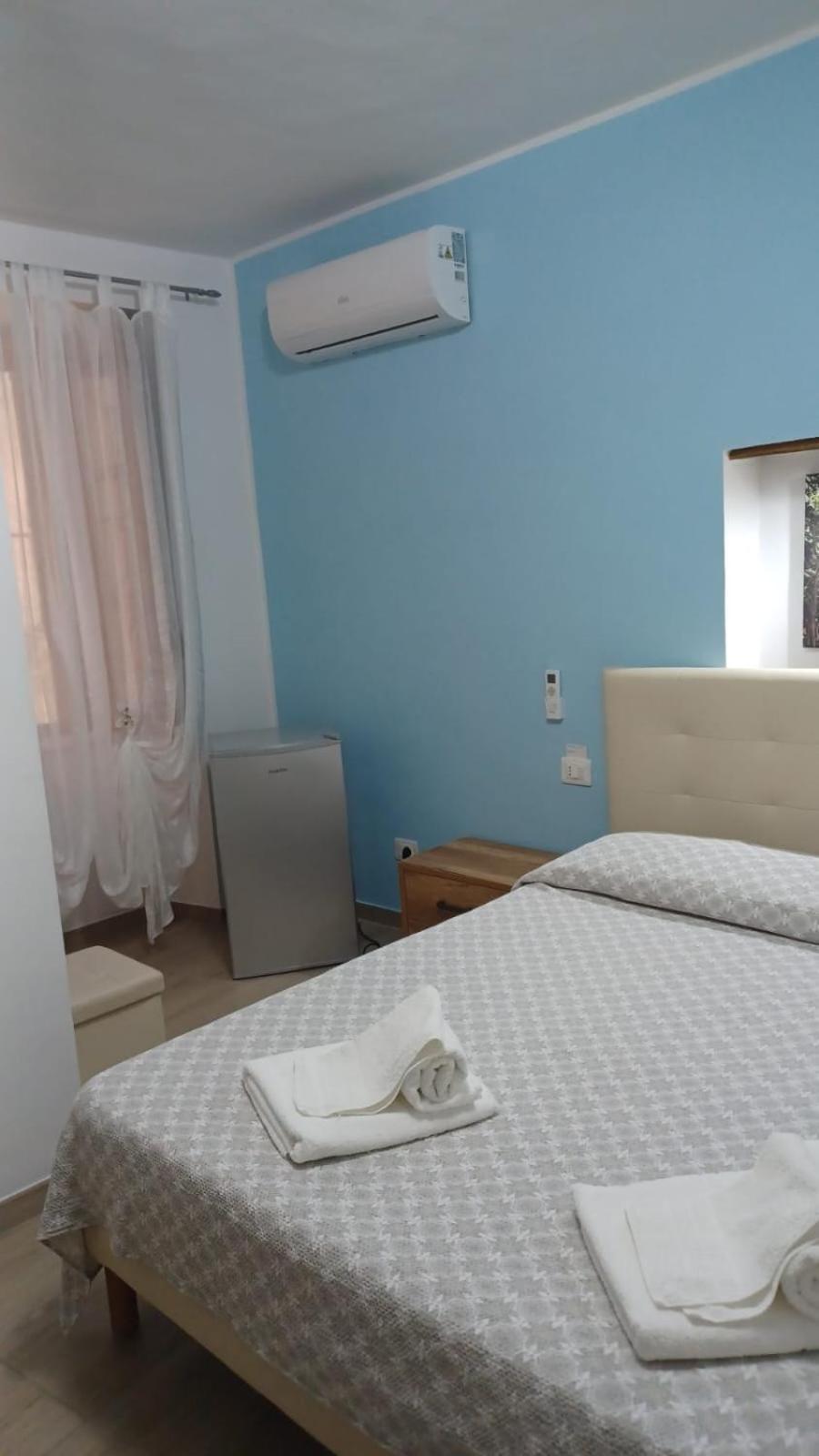 Casa Vacanze B&B Ondes Camerota Exteriör bild